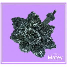 CHAPETON NARCISO CON POSTE EN L EN...